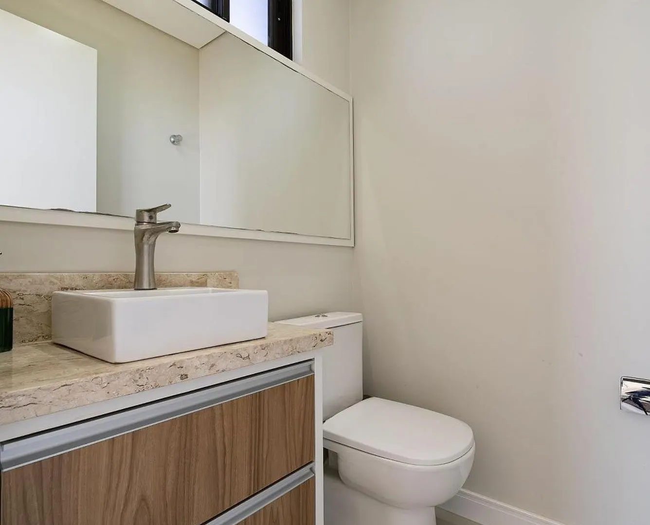 182 - Lindo Apartamento 2 Suites Em Mariscal Bombinhas 0*,  Brazilië